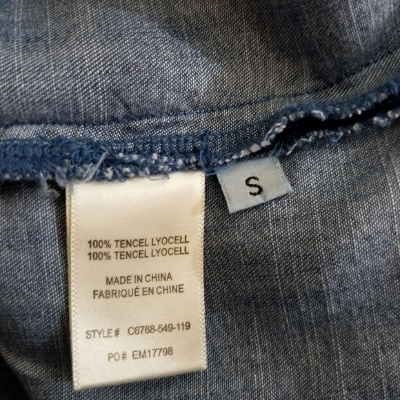 Cloth & Stone chambray off the shoulder dress - Picture 7 of 8